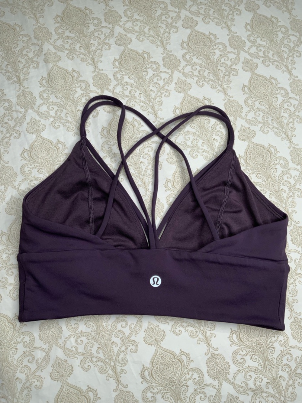 Lululemon pushing limits bra size 6 - Picture 2 of 3